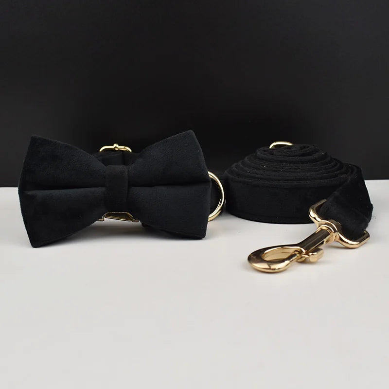 Luxury Velvet dog collar with options to add on detachable bow and lead