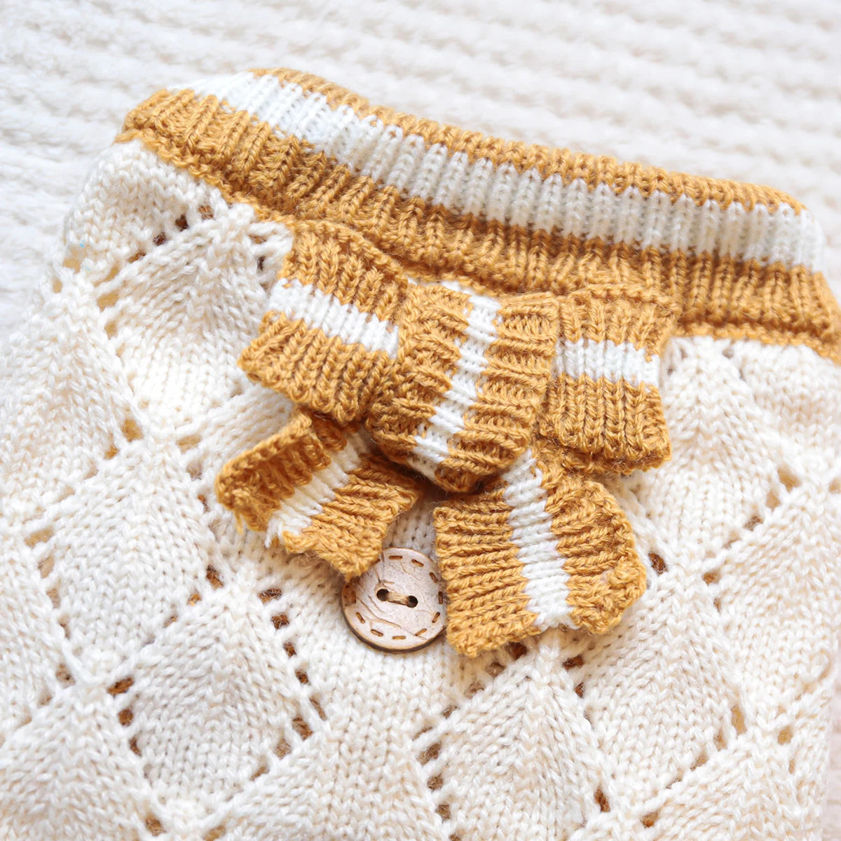 Cozy Knitted Dog Jumper with Bow Detail